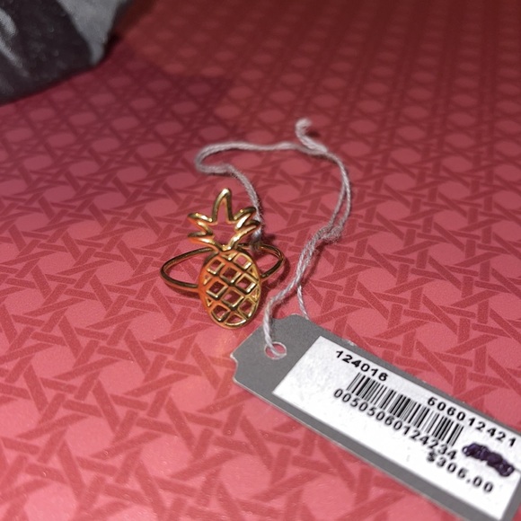 Ring Gold - Picture 2 of 6